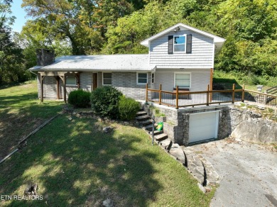 Clinch River - Anderson County Home For Sale in Clinton Tennessee