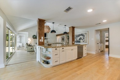 Located in the heart of Horseshoe Bay, this beautifully updated - photo 13