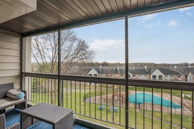 Stylish and move-in ready with a bright, open layout designed - photo 18