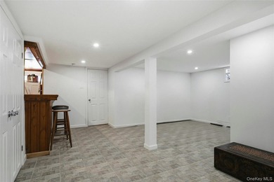 Welcome to your very own slice of paradise in the heart of the - photo 26