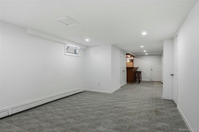 Welcome to your very own slice of paradise in the heart of the - photo 29