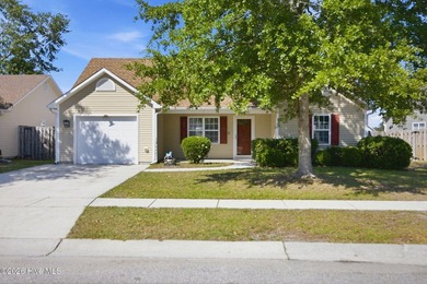 Run Don't Walk! This RARE find & highly desirable subdivision - photo 1