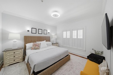 Enjoy panoramic water views and the boating lifestyle Orange - photo 32