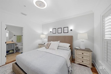 Enjoy panoramic water views and the boating lifestyle Orange - photo 33