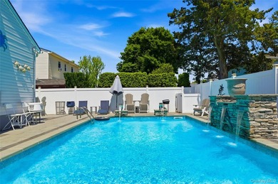 Welcome to your very own slice of paradise in the heart of the - photo 33
