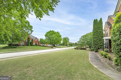 Welcome to Traditional elegant living in this 4 sided brick - photo 4