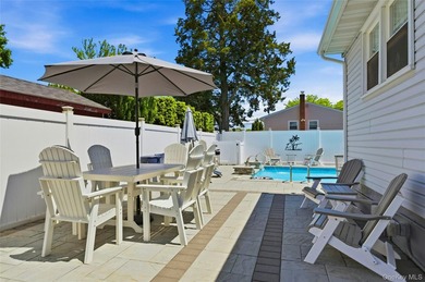 Welcome to your very own slice of paradise in the heart of the - photo 34