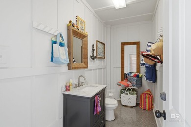 Enjoy panoramic water views and the boating lifestyle Orange - photo 38