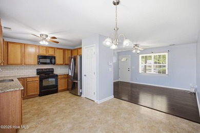 Run Don't Walk! This RARE find & highly desirable subdivision - photo 9