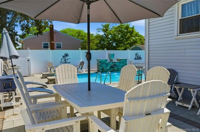 Welcome to your very own slice of paradise in the heart of the - photo 39