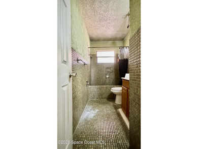 4BEDROOM, 3BATH, Single Family, POOL Home on .17 ACRES in Cocoa - photo 3