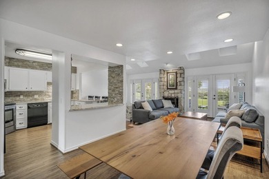 Welcome to StoneGate Manor Town Home #4. This beautiful and - photo 5