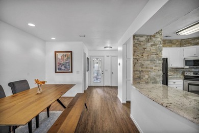 Welcome to StoneGate Manor Town Home #4. This beautiful and - photo 6