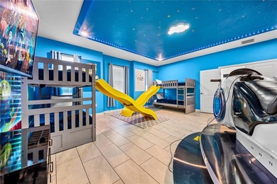 Spectacular 8-bedroom (plus 1 bonus room), 5-bath TURNKEY FULLY - photo 7