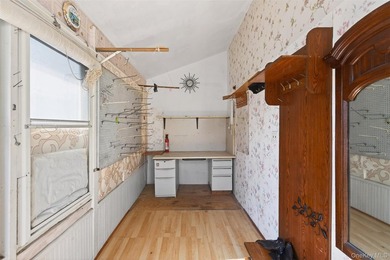 Welcome to this charming 2 bedroom, 1 bath Cape Cod located in - photo 2