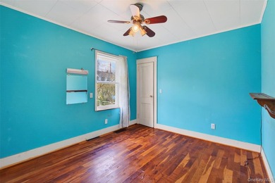Welcome to this charming 2 bedroom, 1 bath Cape Cod located in - photo 10