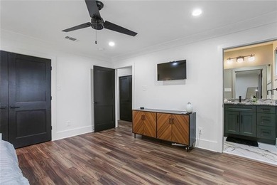 One of Lakeview's most functional and forward-thinking homes - photo 20