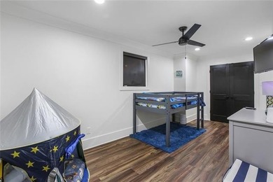 One of Lakeview's most functional and forward-thinking homes - photo 22
