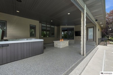 Stunning Wilderness Ridge home backing to Hole #7 of the golf - photo 46