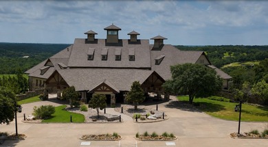 Build your dream home on this beautiful, heavily wooded homesite - photo 4