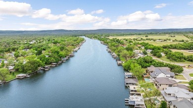 Life is better on Lake LBJ! This stylish custom-built lake house - photo 1