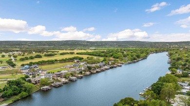 Life is better on Lake LBJ! This stylish custom-built lake house - photo 2