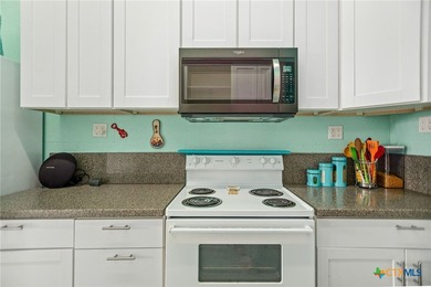 Spacious Coastal Retreat in Port O'Connor, TX! Discover the - photo 15