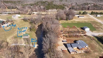 River Lodge features; 7 bedrooms, 9 baths, large conference room