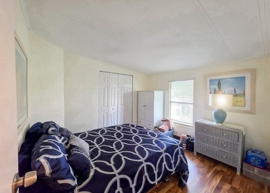 Welcome to Spanish Lakes, a popular 55+ community in Vero Beach - photo 17