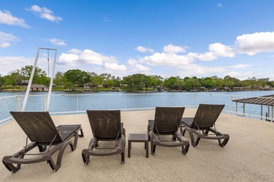 Life is better on Lake LBJ! This stylish custom-built lake house - photo 9