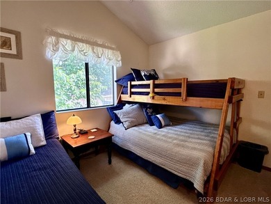 RARE CONDO NOW AVAILABLE!! Jonathan's Landing top floor, end - photo 20