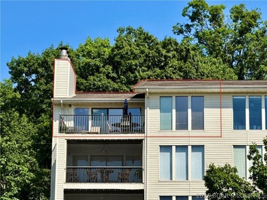 RARE CONDO NOW AVAILABLE!! Jonathan's Landing top floor, end - photo 25