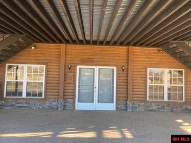 River Lodge features; 7 bedrooms, 9 baths, large conference room