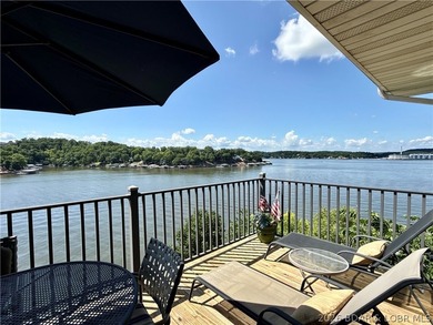 RARE CONDO NOW AVAILABLE!! Jonathan's Landing top floor, end - photo 28