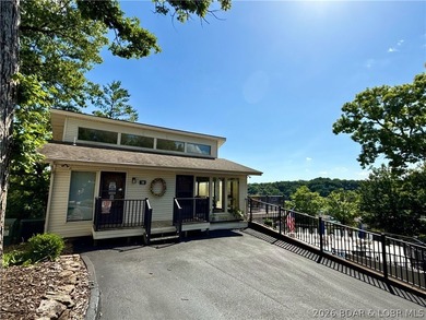 RARE CONDO NOW AVAILABLE!! Jonathan's Landing top floor, end - photo 33