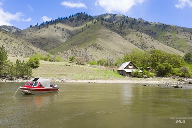 This panoramic 1400 acre ranch is located just outside the - photo 4