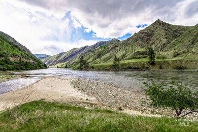 This panoramic 1400 acre ranch is located just outside the - photo 7