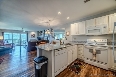 Lake Condo Sale Pending in Camdenton, Missouri