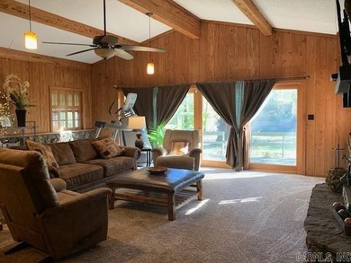 Wonderful RIVERFRONT home sitting on the banks of the LITTLE RED - photo 12