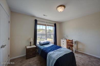 Looking for a spacious home to accommodate many lifestyles. This - photo 18