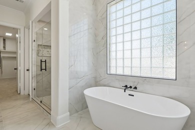 Located within the prestigious golf community of Castle Hills - photo 19