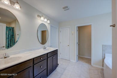 Looking for a spacious home to accommodate many lifestyles. This - photo 24