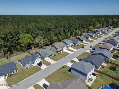 Looking for a spacious home to accommodate many lifestyles. This - photo 33