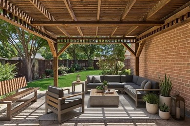 Located within the prestigious golf community of Castle Hills - photo 36