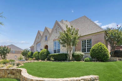 Located within the prestigious golf community of Castle Hills - photo 40