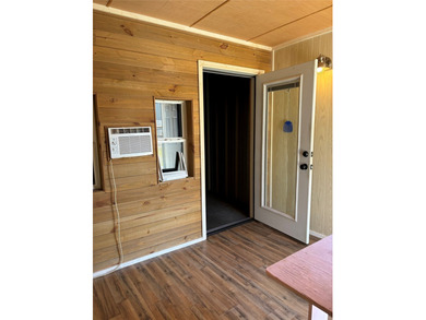 Perfect RV Villa has many unique features: Entire metal - photo 15