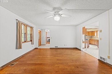 Welcome to your private country retreat at 61844 Old Wagon Rd - - photo 18