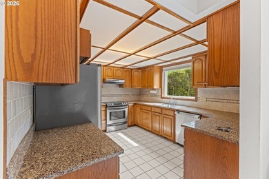 Welcome to your private country retreat at 61844 Old Wagon Rd - - photo 21