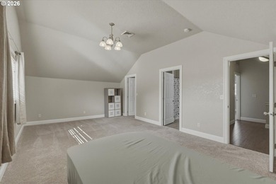 MOTIVATED SELLER - Wonderful 4 bedroom 2 full bathroom updated - photo 23