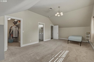 MOTIVATED SELLER - Wonderful 4 bedroom 2 full bathroom updated - photo 24
